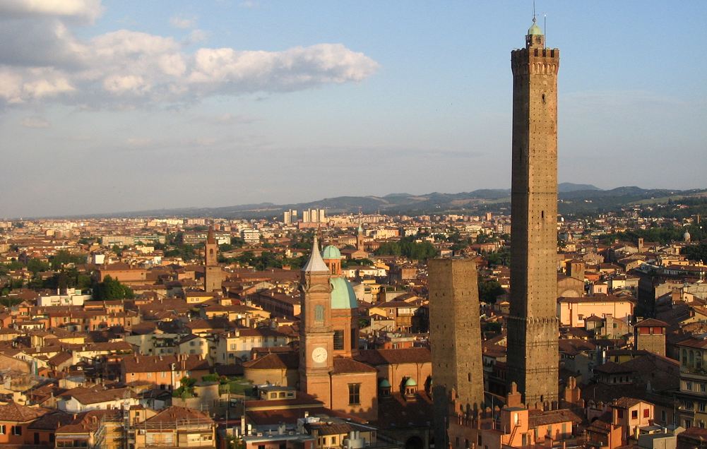 Der Schiefe Turm von Bologna